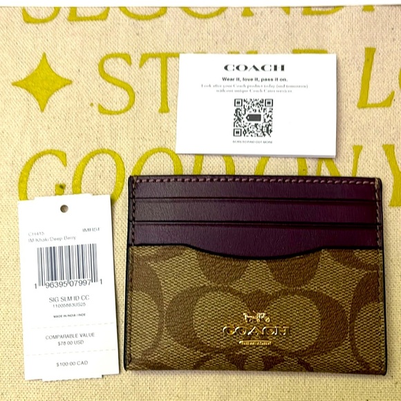 Coach Handbags - 🆕 Coach Signature Slim ID Wallet